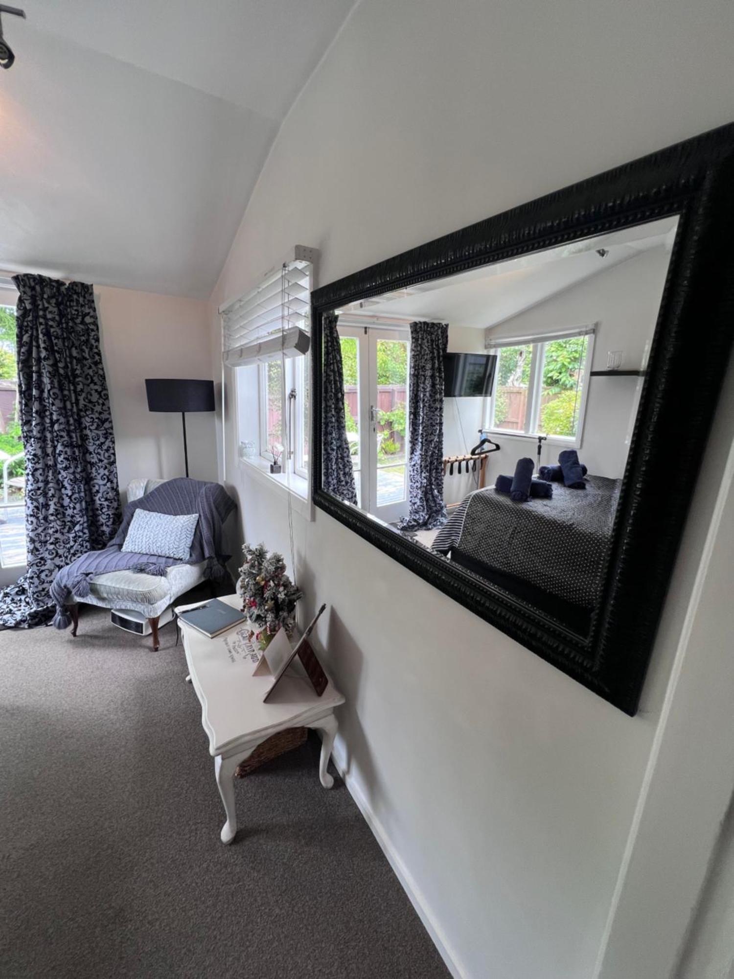 Gorgeous Villa, 7 Minutes From Airport Christchurch Luaran gambar