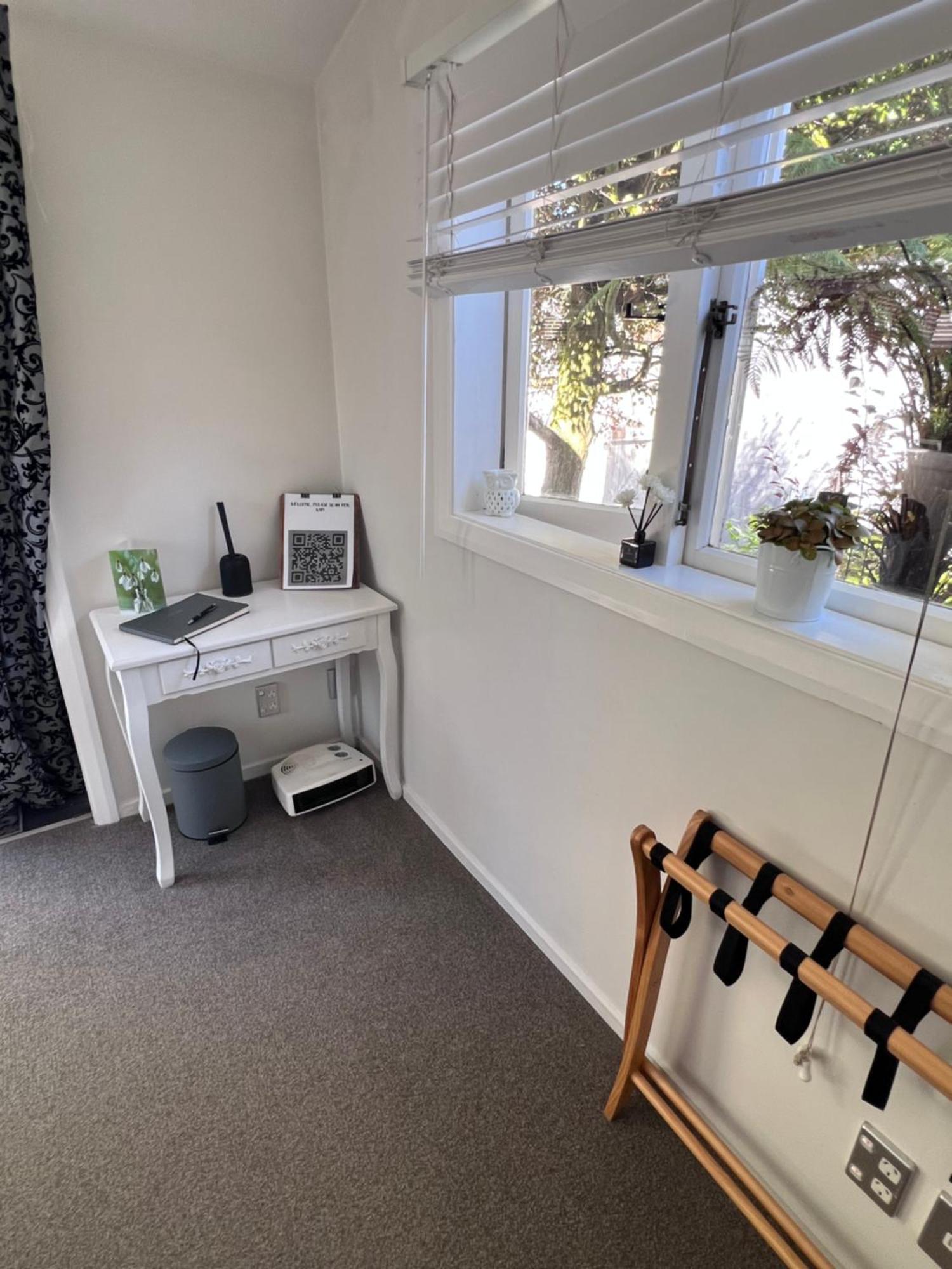 Gorgeous Villa, 7 Minutes From Airport Christchurch Luaran gambar