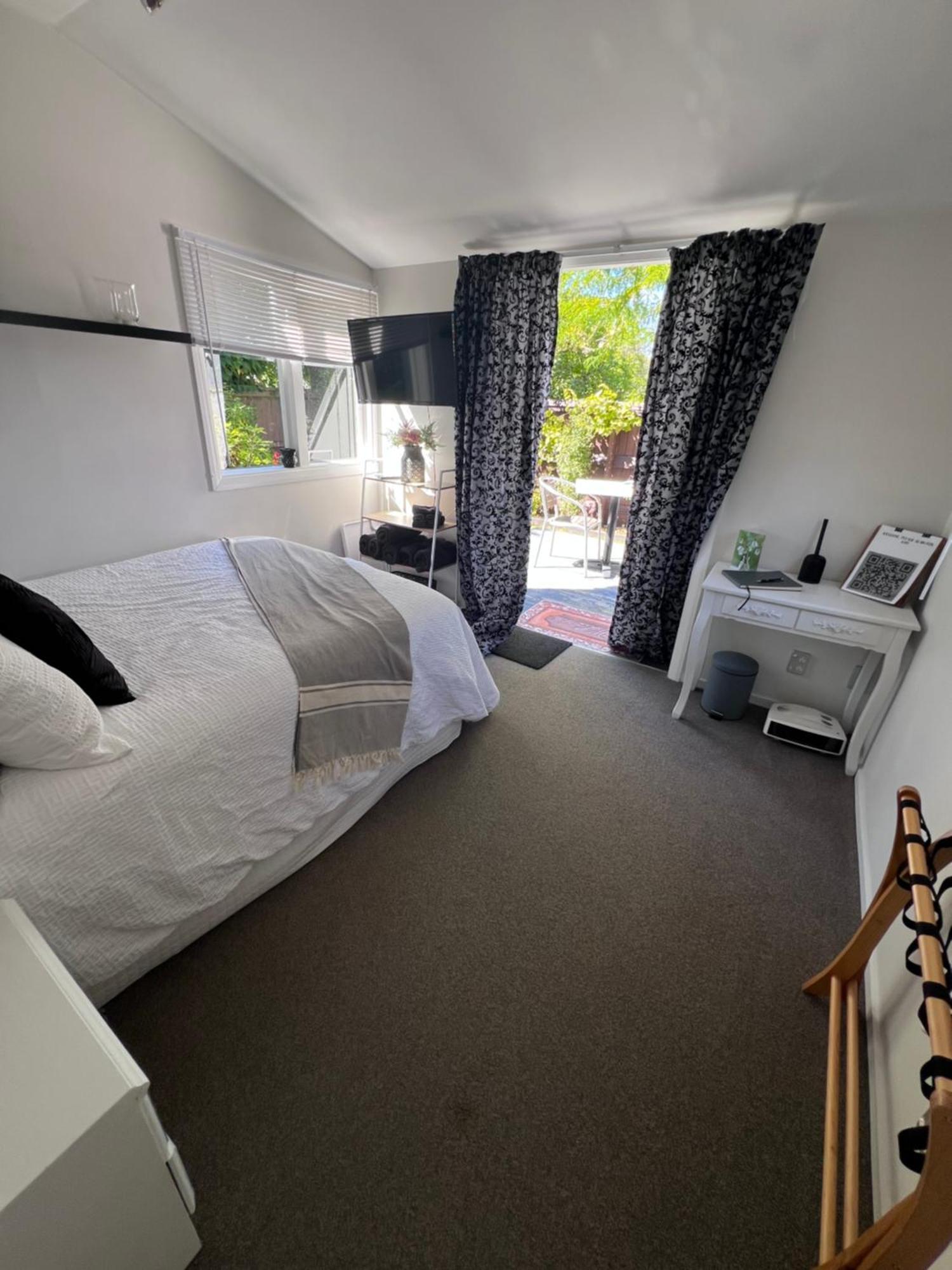 Gorgeous Villa, 7 Minutes From Airport Christchurch Luaran gambar